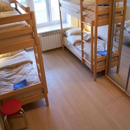 Petrani Hostelキエフ エクステリア 写真