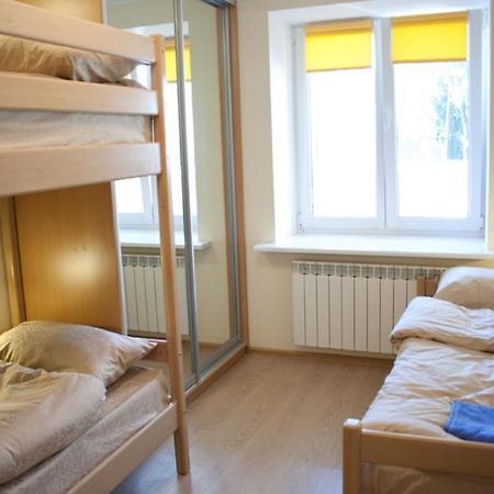Petrani Hostelキエフ エクステリア 写真